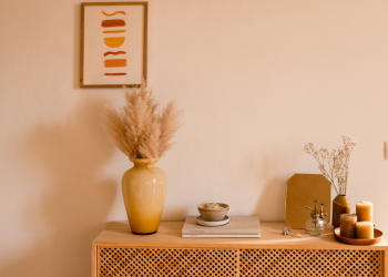 Minimalist Decorating: How to Achieve a Simple and Elegant Look